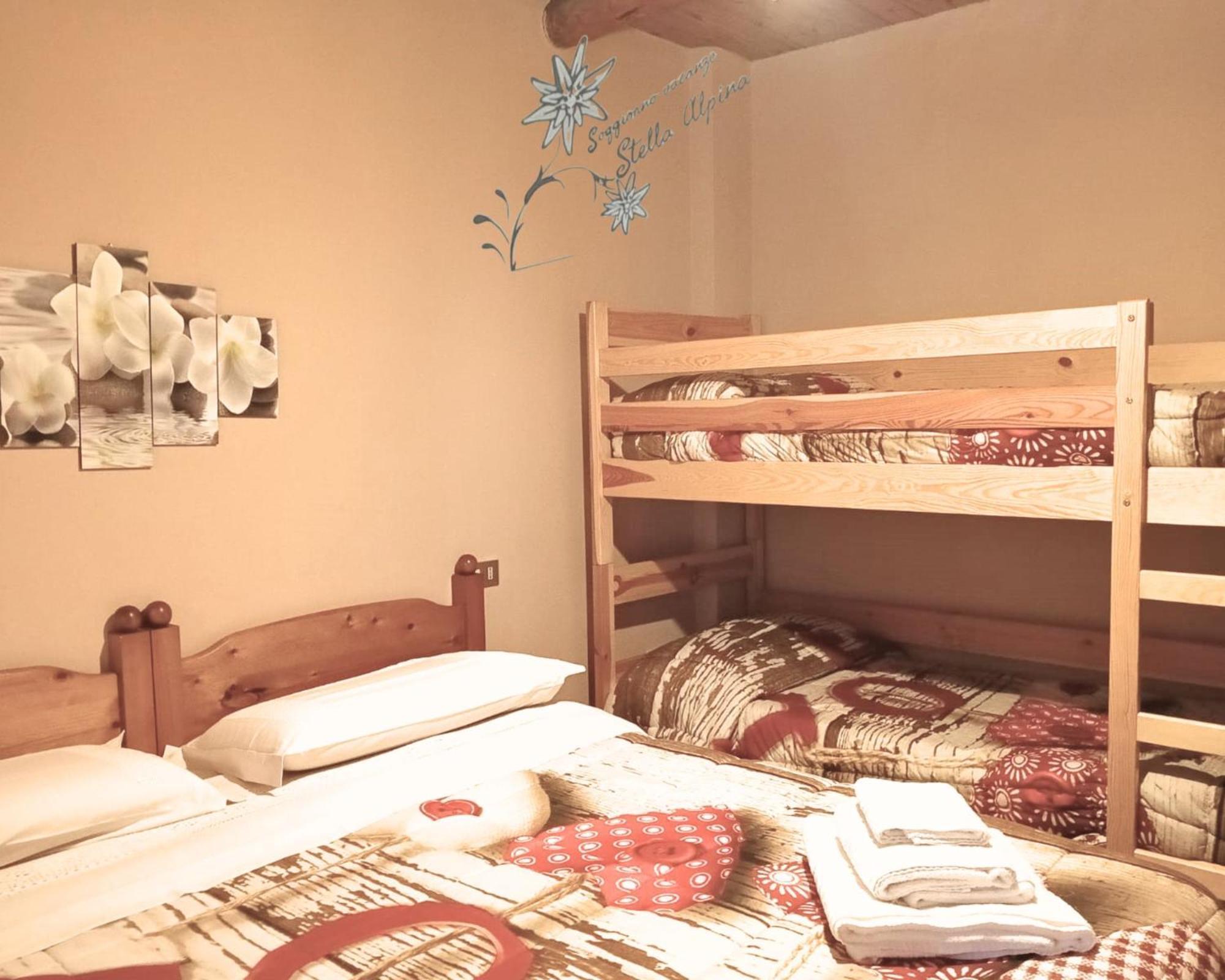 Soggiorno Vacanze Stella Alpina Temù Zimmer foto